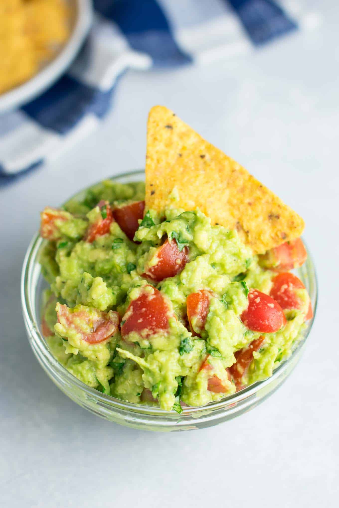 Best Guacamole Recipe - easy and healthy - Build Your Bite