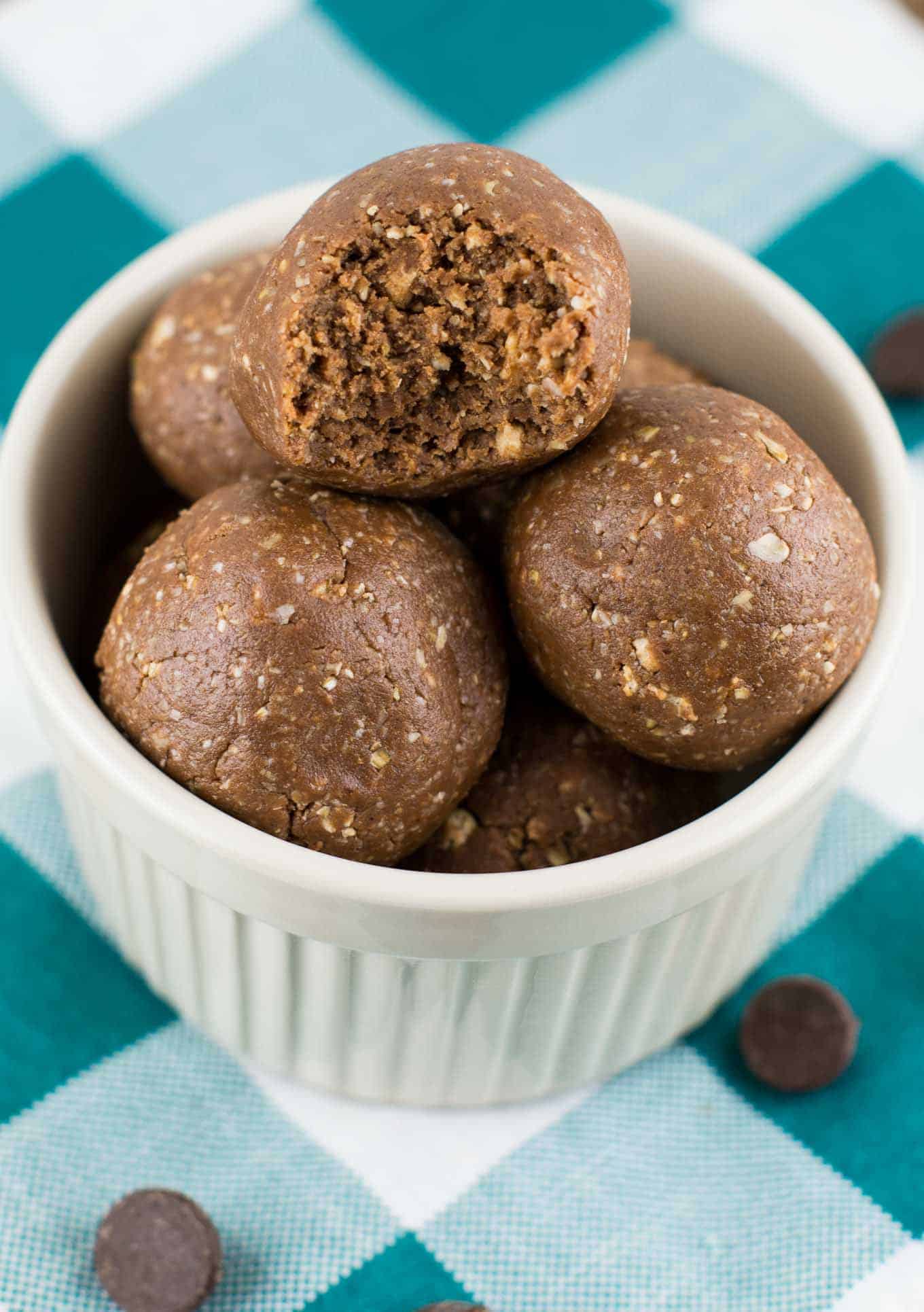 chocolate peanut butter protein balls