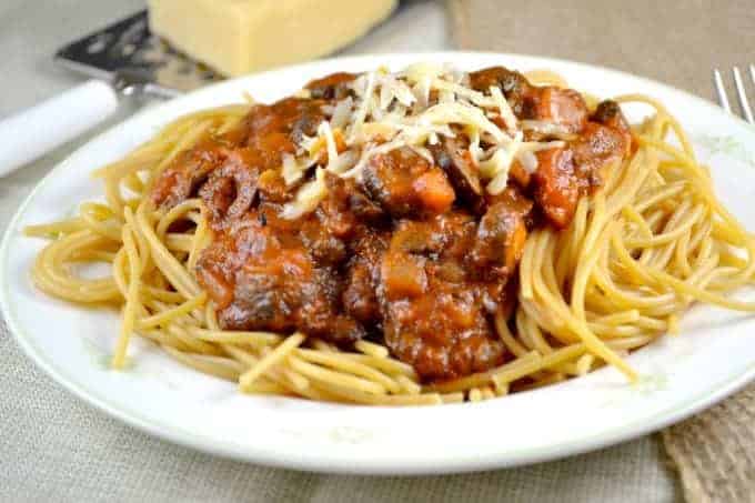 loaded veggie meatless spaghetti
