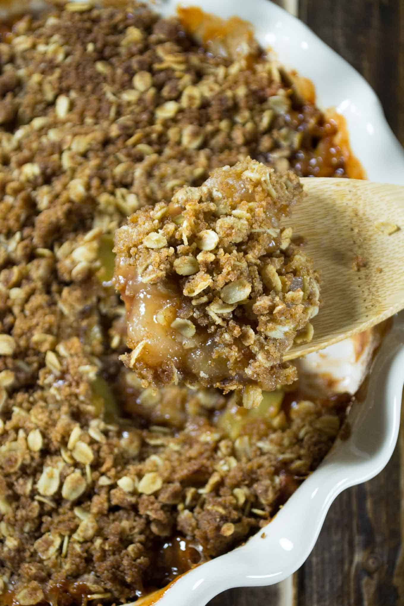 Best Vegan Apple Crisp Recipe - easy and delicious!