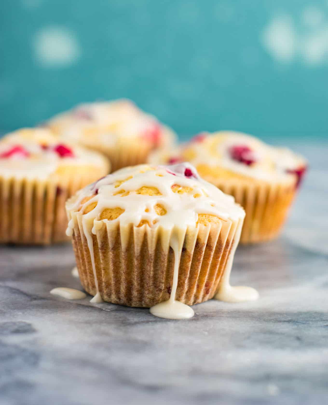 These cranberry cream cheese muffins are so delicious! Perfect homemade Christmas breakfast! #cranberry #cranberrymuffins #breakfast #christmas