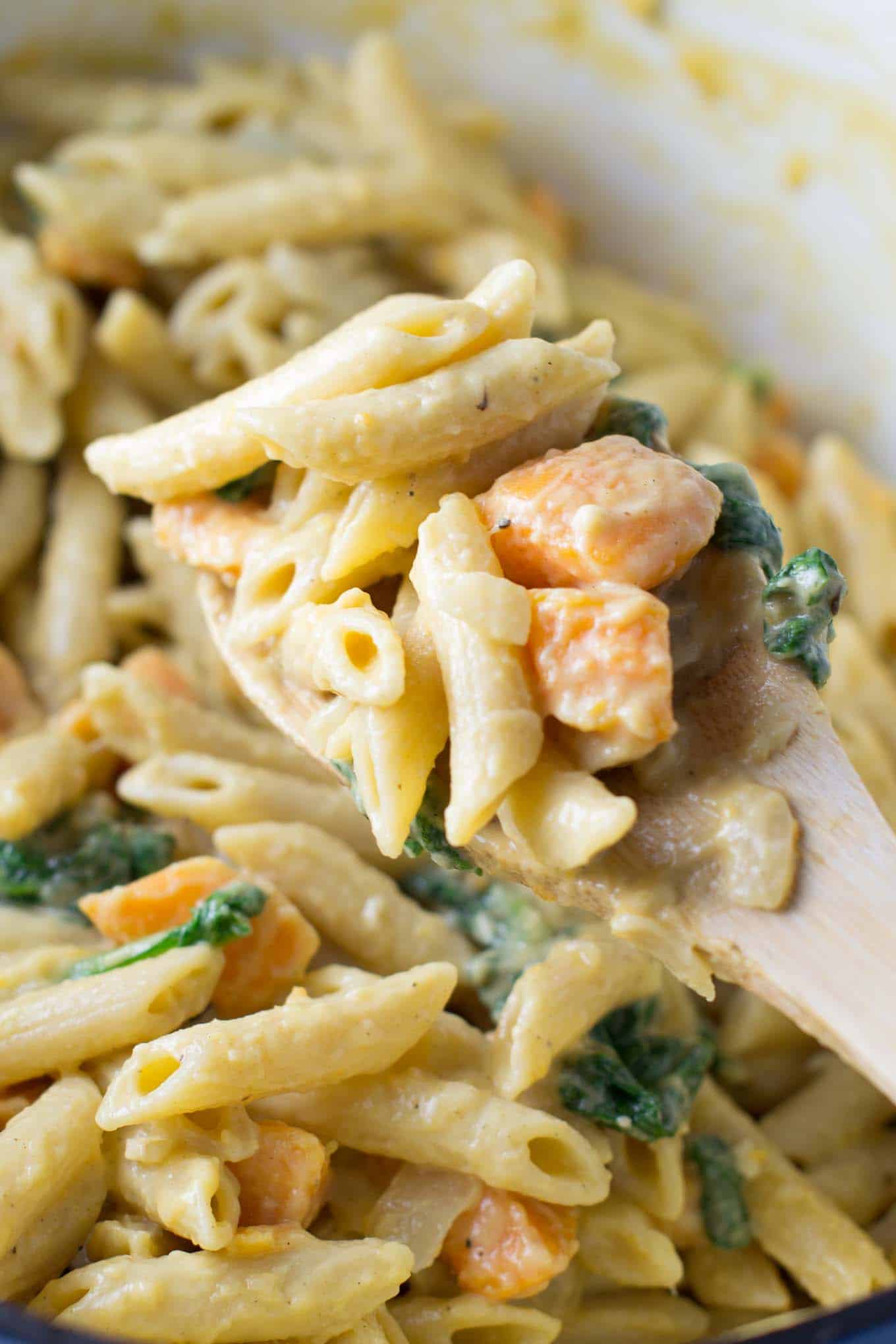 one pot sweet potato and spinach pasta