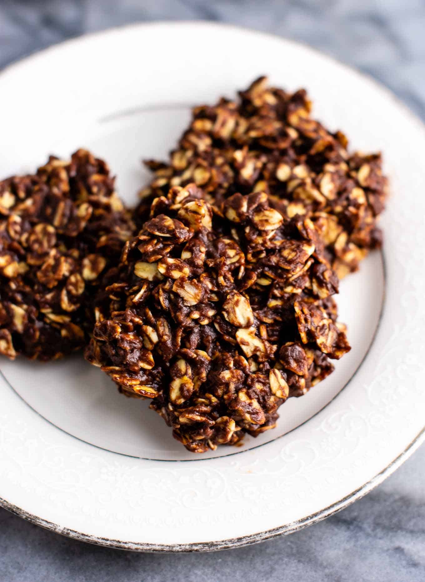 Healthy Chocolate Peanutbutter No Bake Cookies  dairy free, gluten free