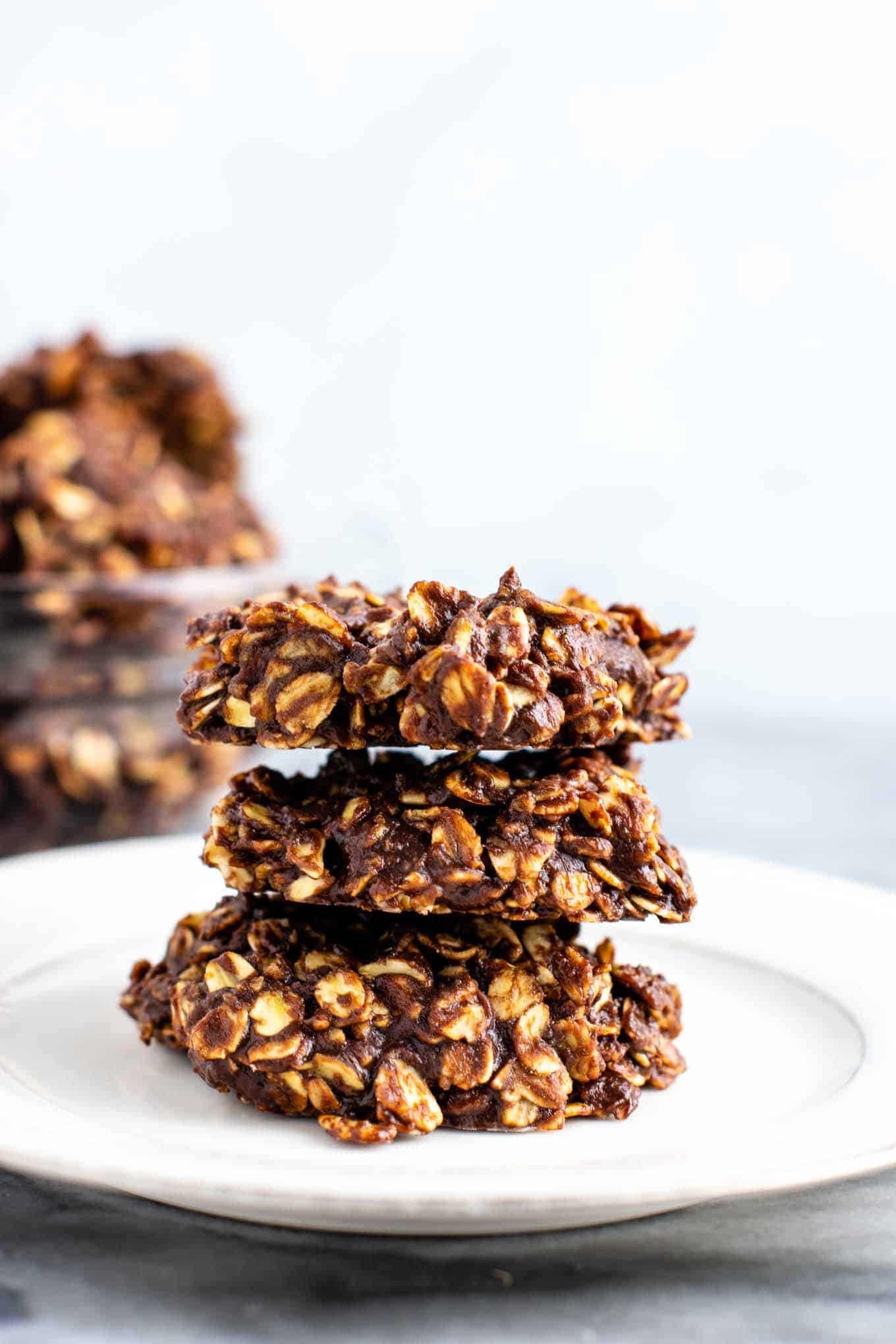 The BEST healthy no bake cookies 