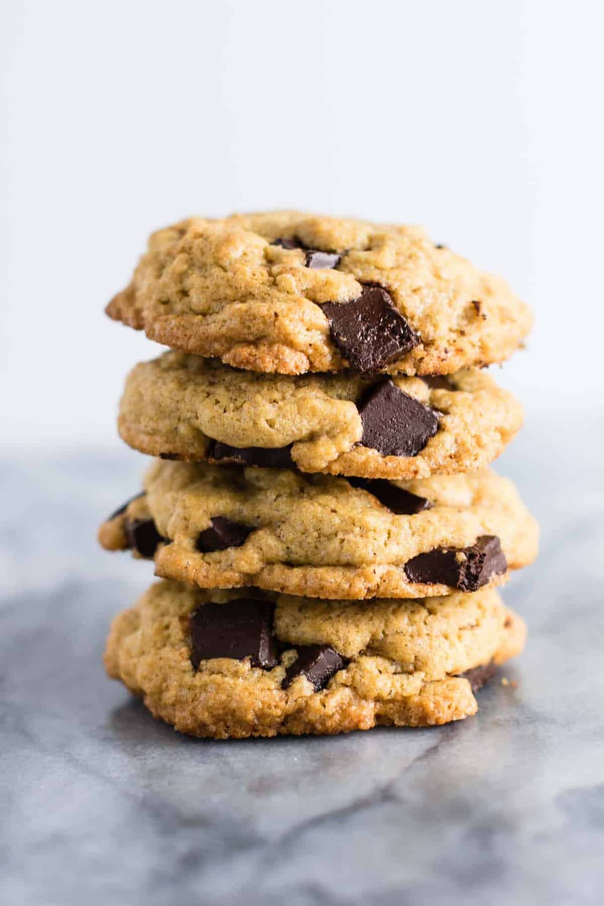 the BEST homemade chocolate chunk cookies! #cookies #chocolatechunk #desserts #dairyfree #wholewheat