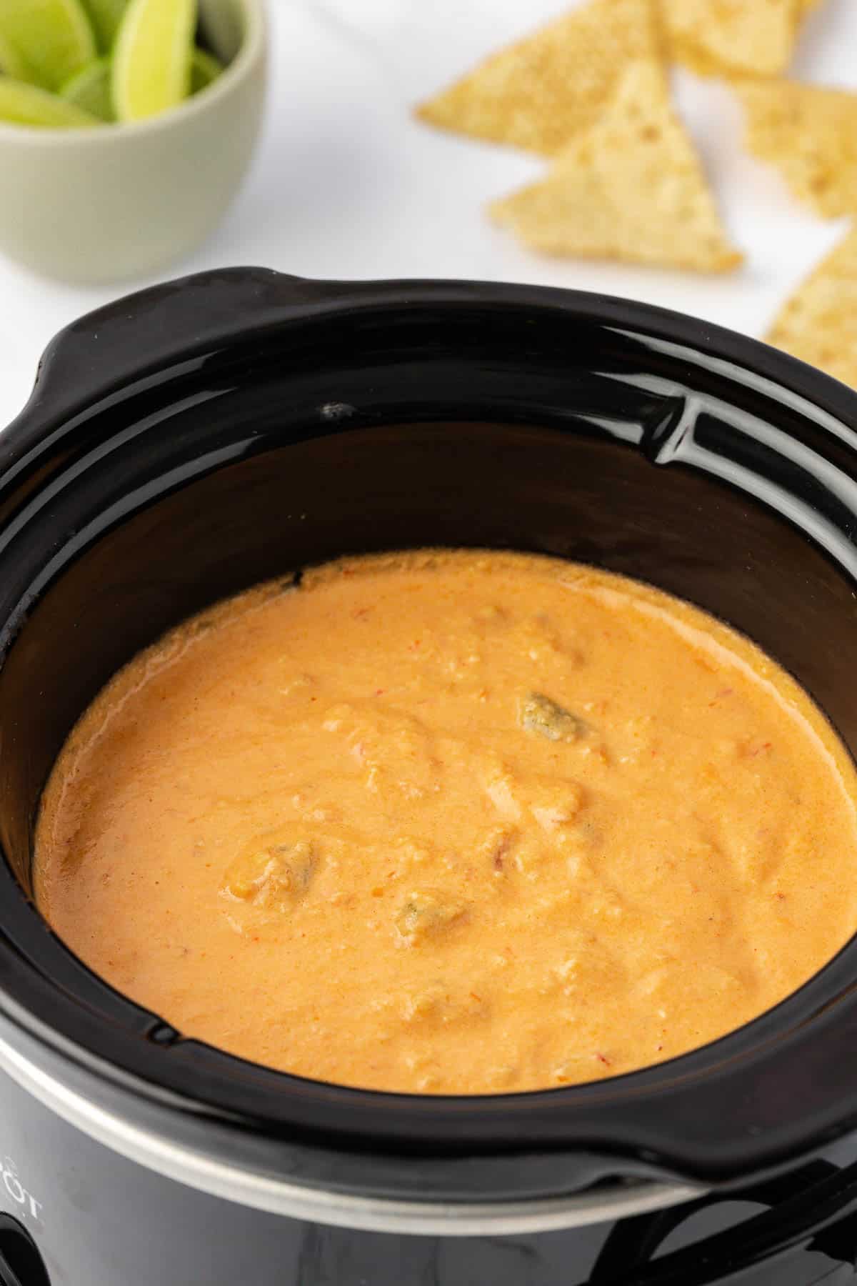 crock pot queso dip without velveeta