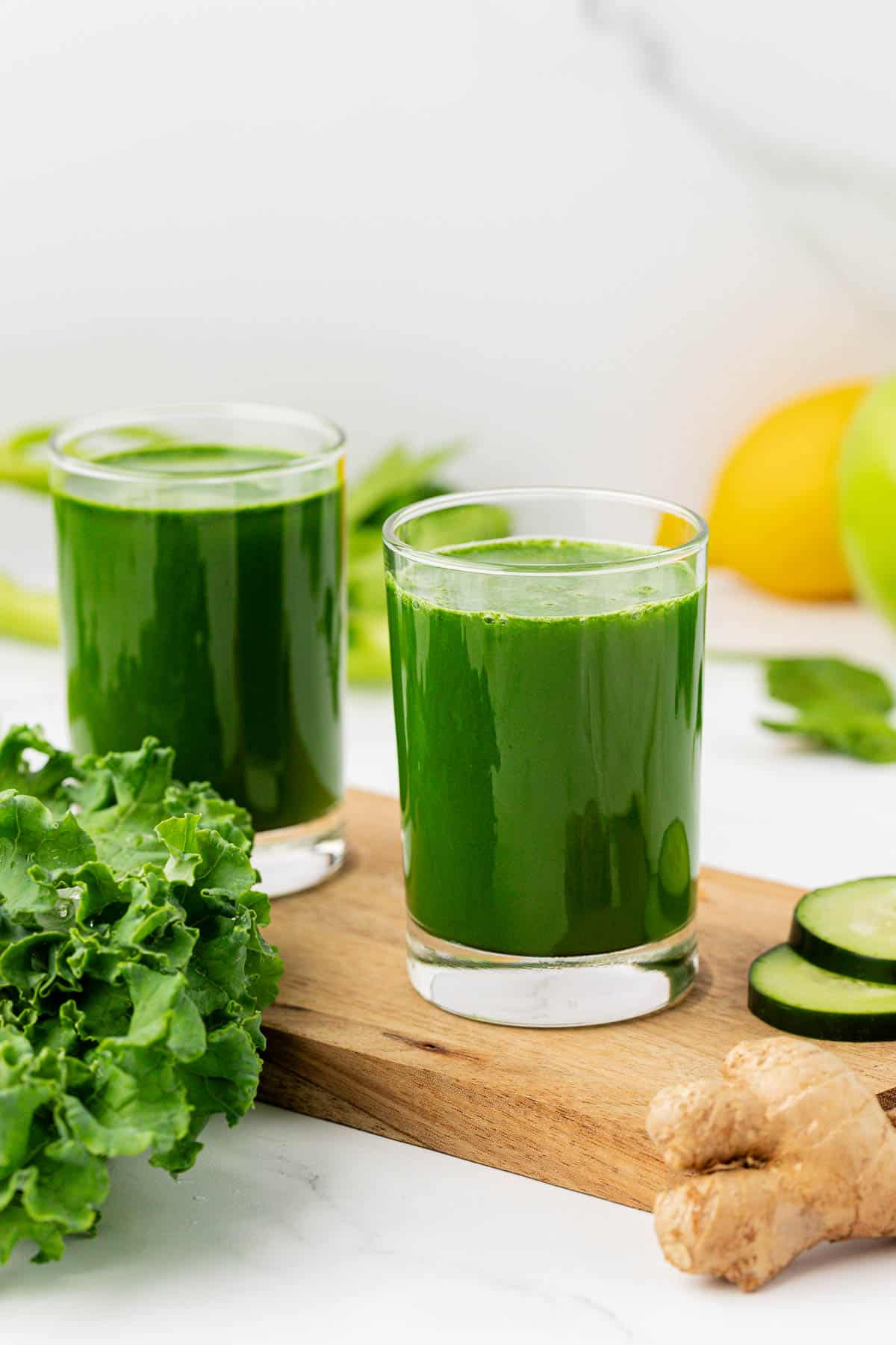 green juice in a glass