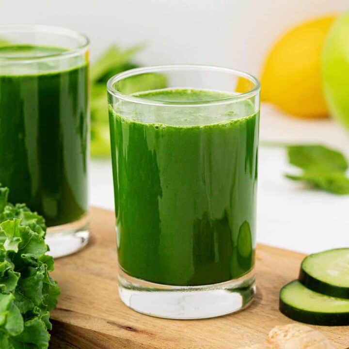 green juice in a glass