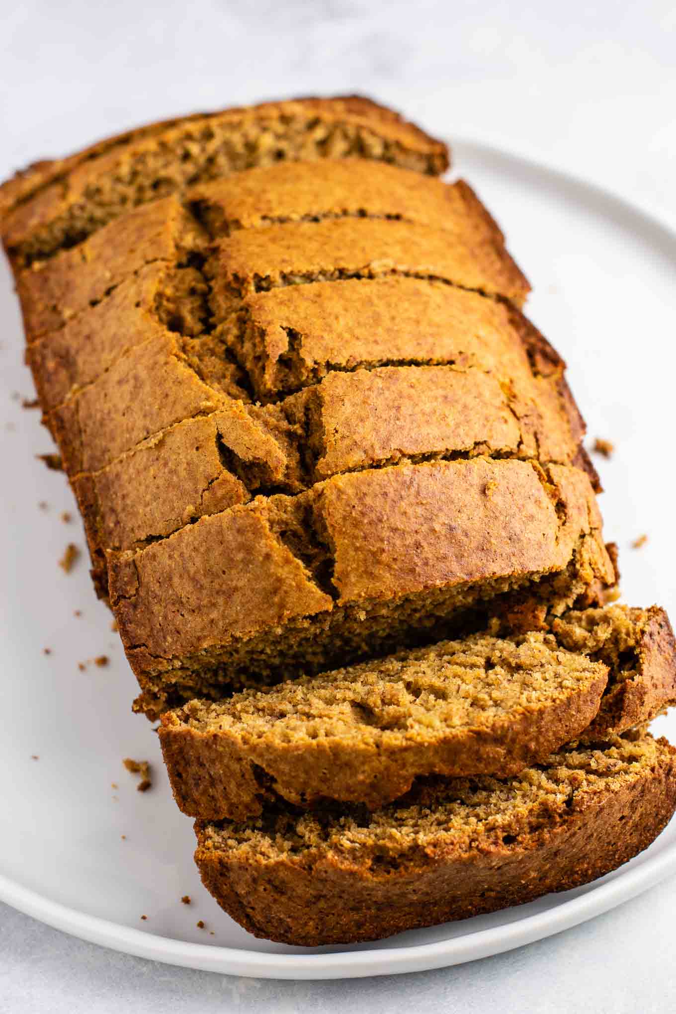 perfect whole wheat banana bread - banana bread with whole wheat flour. Oil free, dairy free, and so delicious! #bananabread #wholewheatbananabread #bananbreadrecipe #healthy #dairyfree #oilfree
