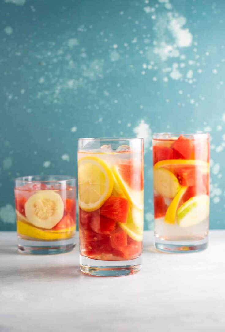 Watermelon detox water recipe with cucumbers and lemon #detoxwater #watermelon #watermelondetox #watermelonwater #vegan #drinks #healthy