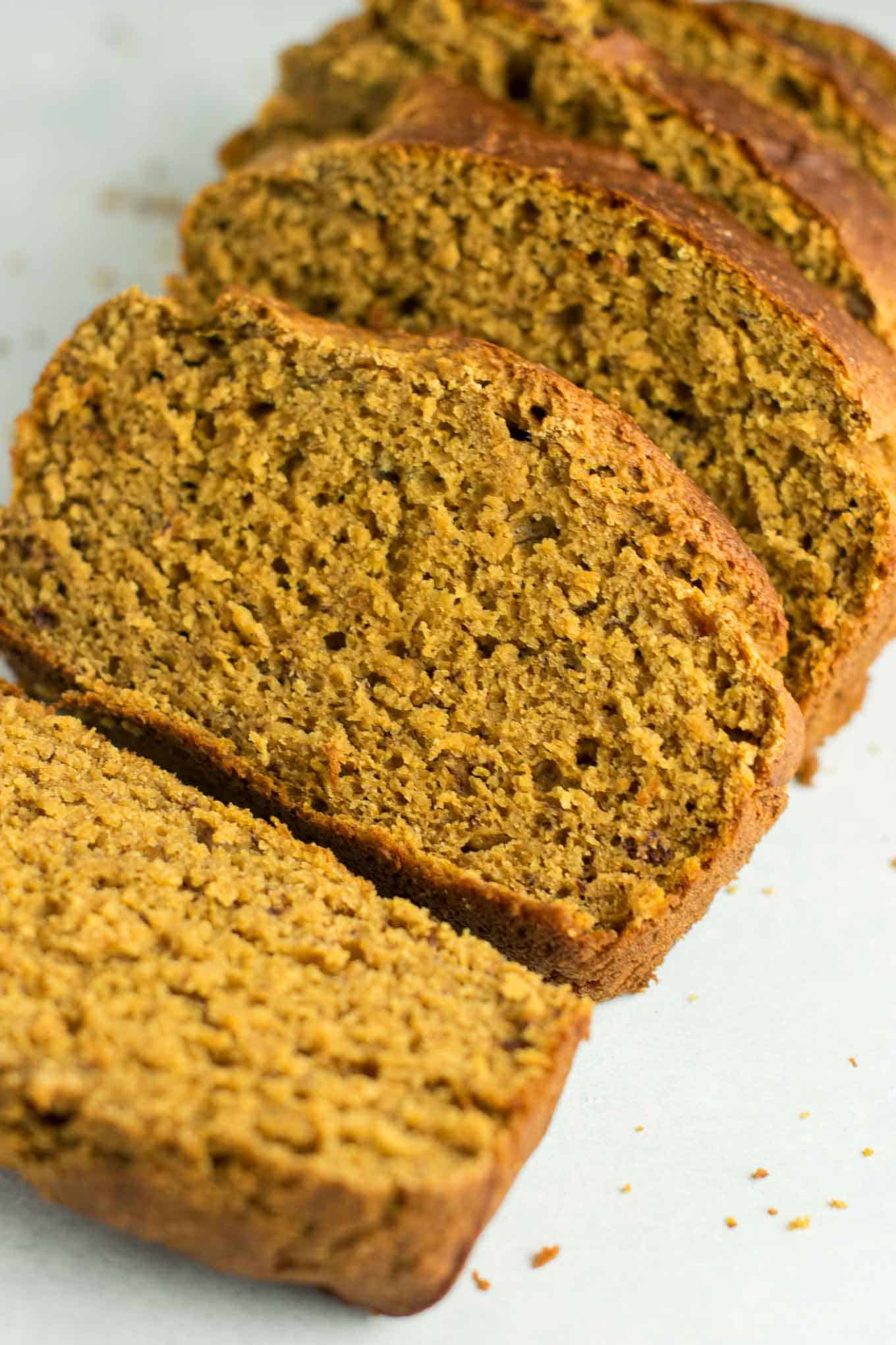 slices of healthy pumpkin banana bread