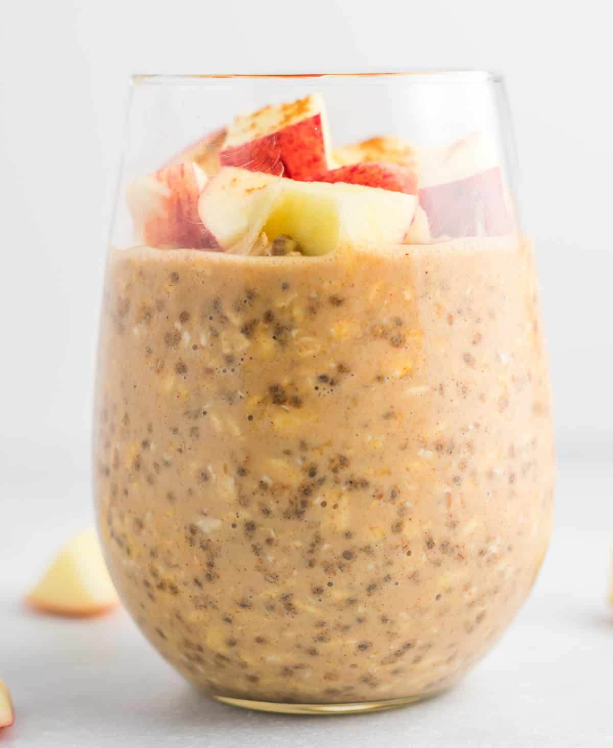 Apple Cinnamon Overnight Oats - Nourished by Nic