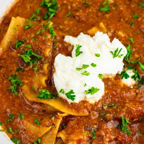 Easy One Pot Lasagna Soup Recipe - Build Your Bite