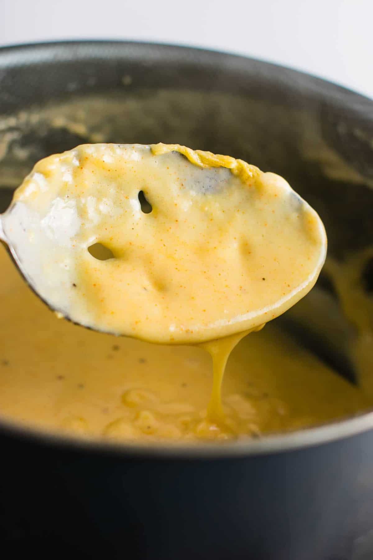 Easy cheddar cheese sauce for vegetables. A great way to get your kids to eat more veggies! (gluten free) #cheddarcheesesauce #cheesesauceforbroccoli #cheesesauce #glutenfree #dinner #vegetables