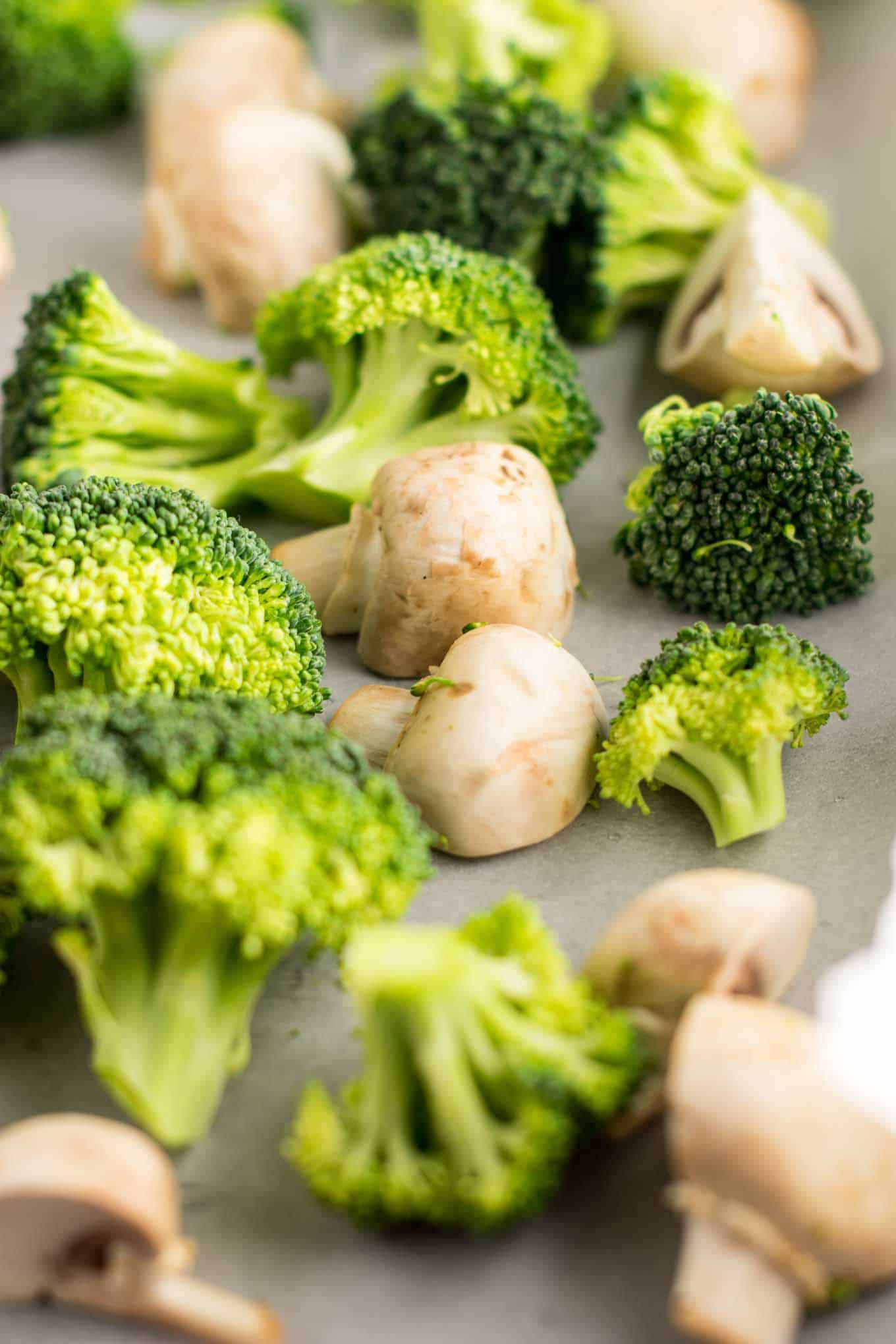 Roasted broccoli and mushrooms recipe - easy side dish! This was so easy and really good. We will be making it a lo! #broccoliandmushrooms #vegan #sidedish #dinner #glutenfree #broccoli #mushrooms #easysidedish #mushrooms