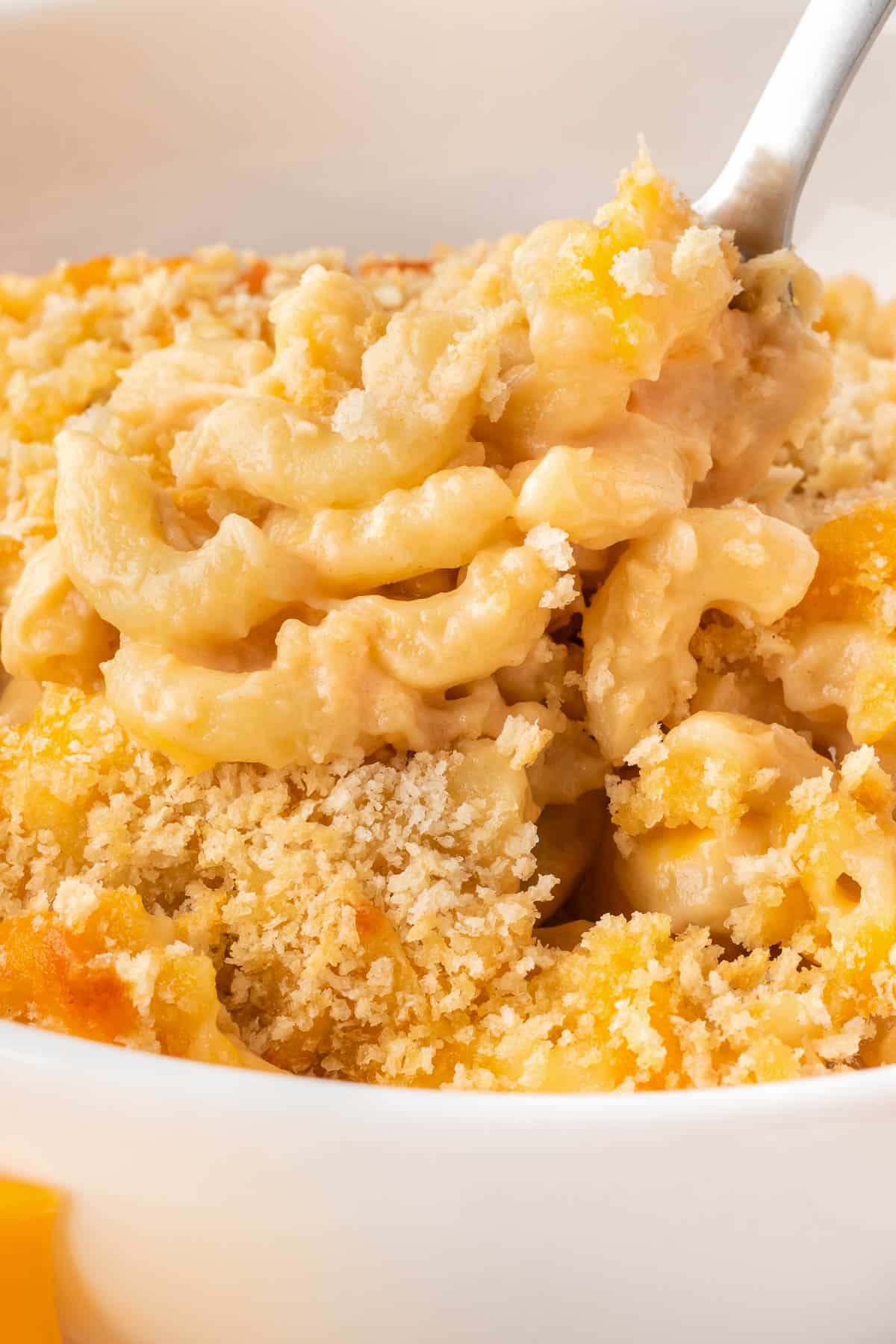 serving of macaroni and cheese in a bowl