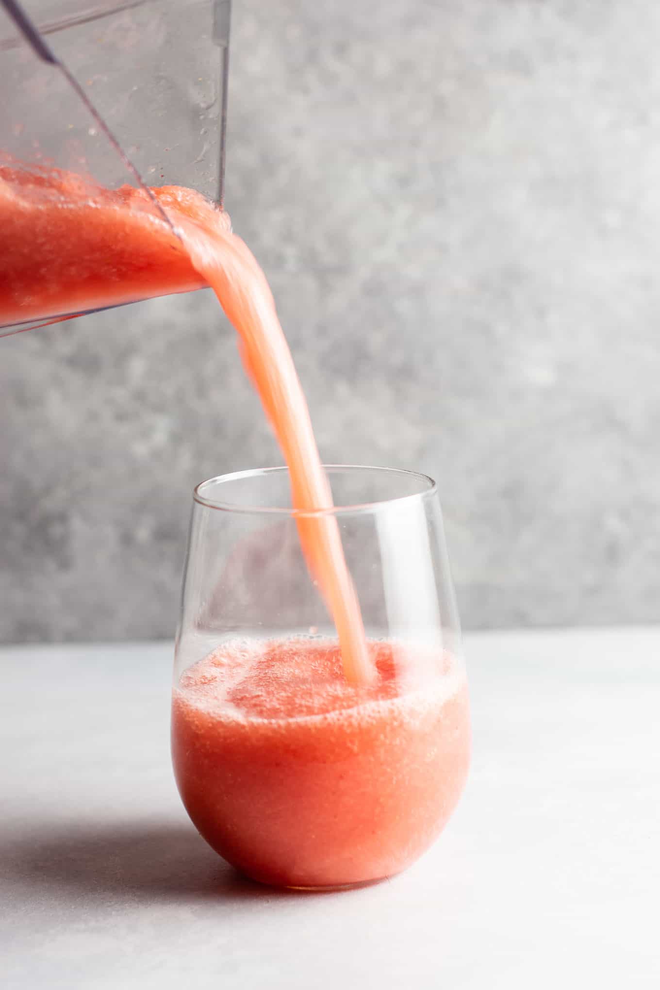 Watermelon white wine slushies – these are perfect for summer! #whitewineslushie #whitewineslushies #slushierecipe #watermelon #drink #summer #alcohol