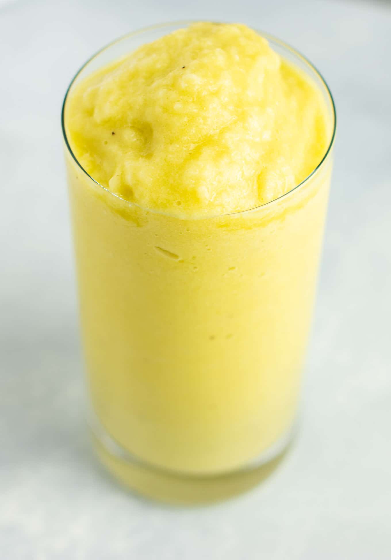 Pineapple Detox Smoothie Recipe - Build Your Bite