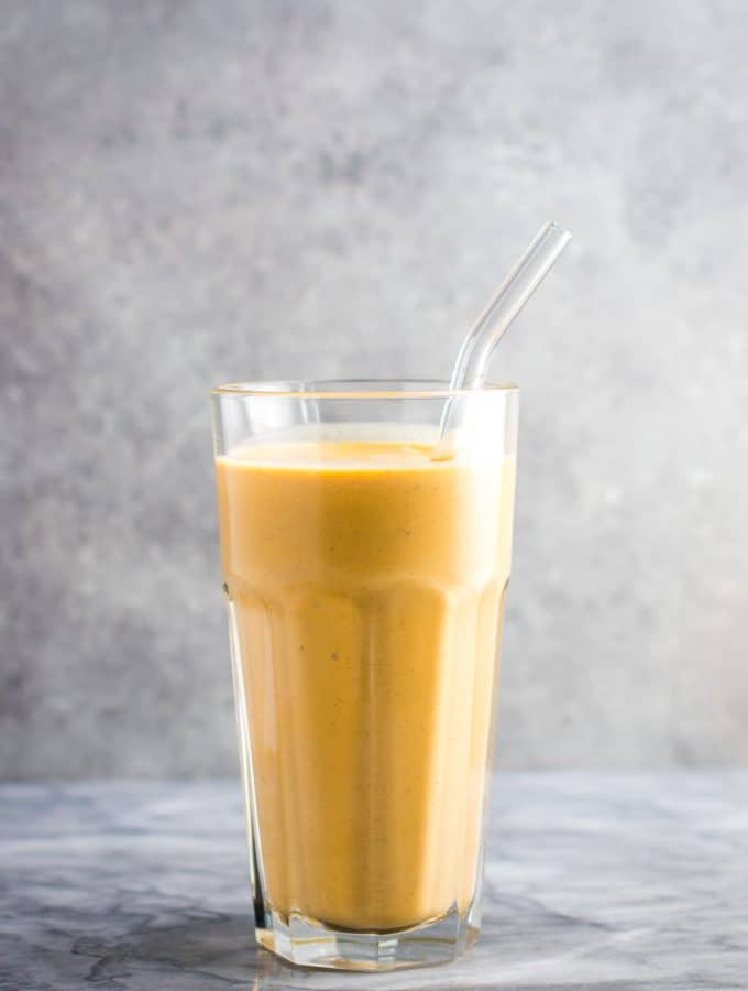 Sweet potato smoothie recipe (vegan) – this tastes like dessert! Really good – I would make it again. #sweetpotatosmoothie #sweet potato #smoothie #dessert #breakfast