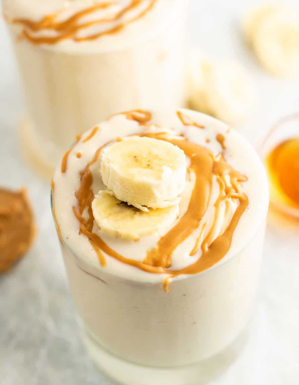 peanut butter and banana smoothie with yogurt