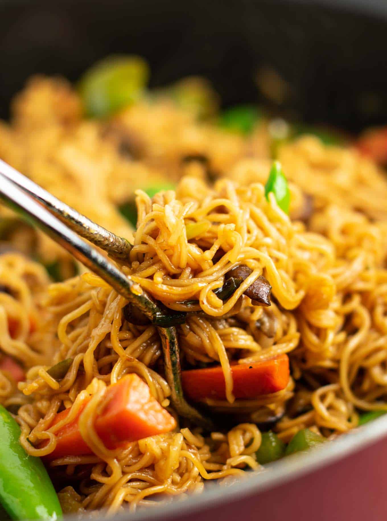 Easy Ramen Noodle Stir Fry Recipe - Build Your Bite