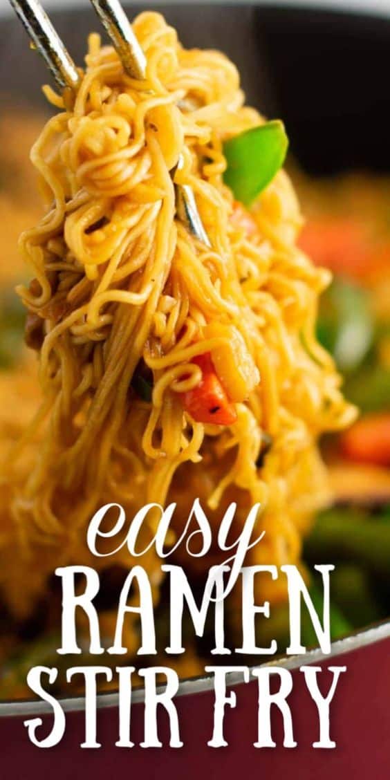 image with text "easy ramen stir fry"