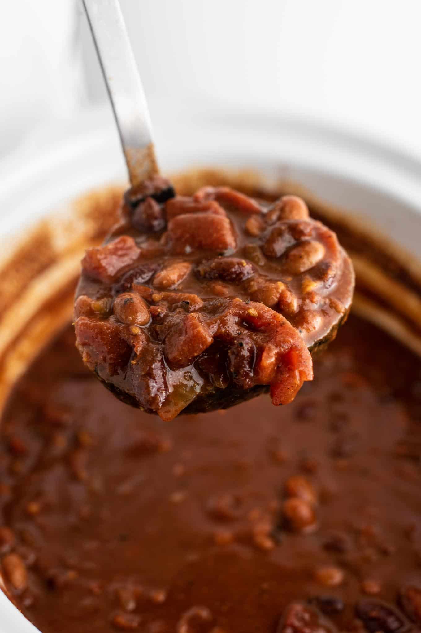 ladle full of chili 