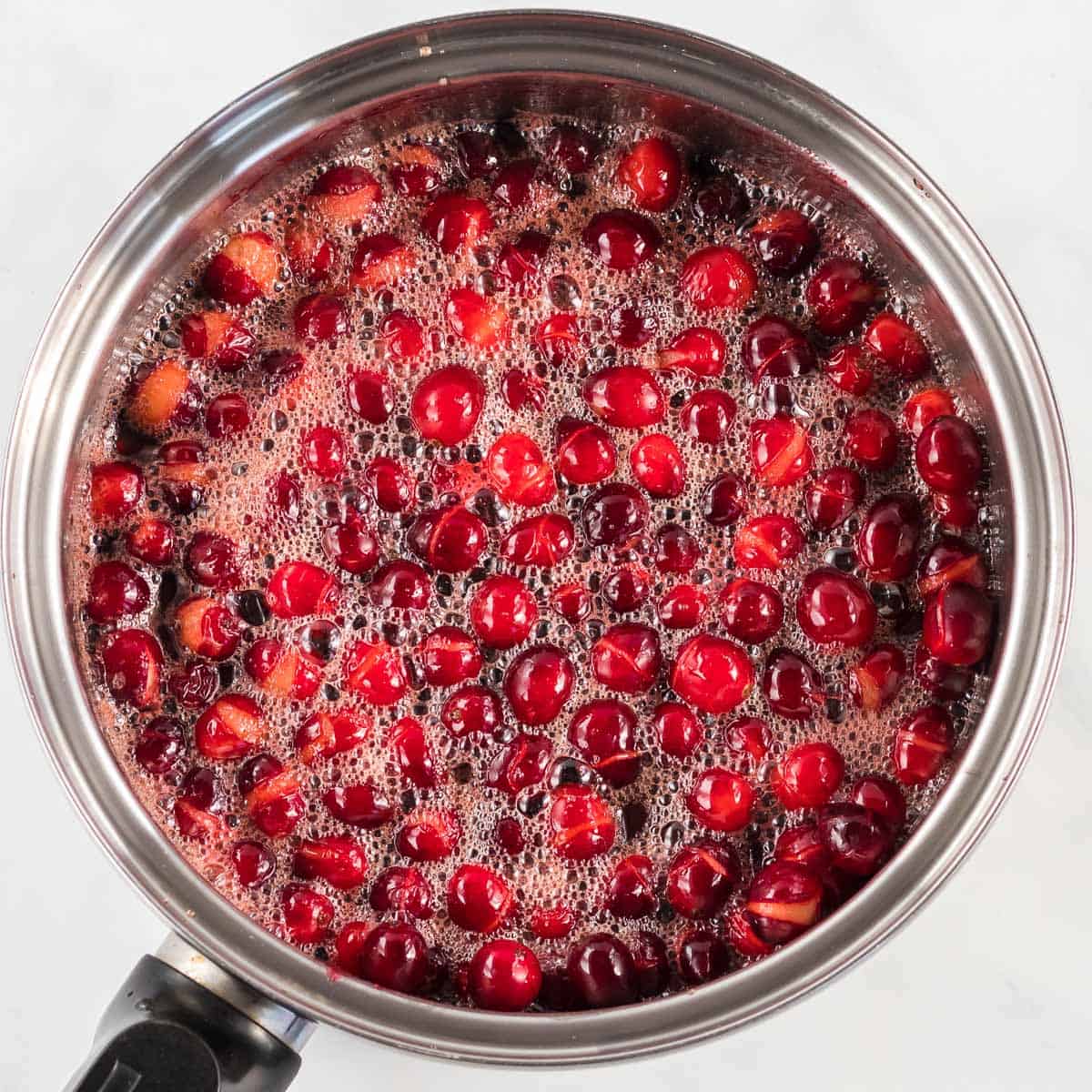 bubbling cranberry sauce