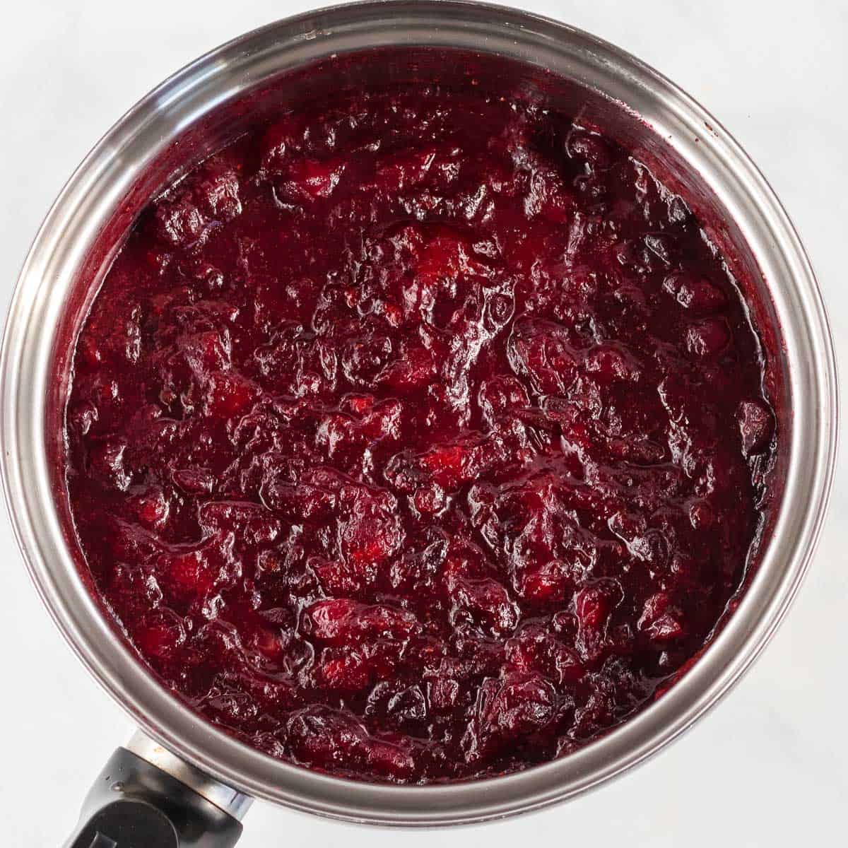 healthy cranberry sauce in the sauce pan