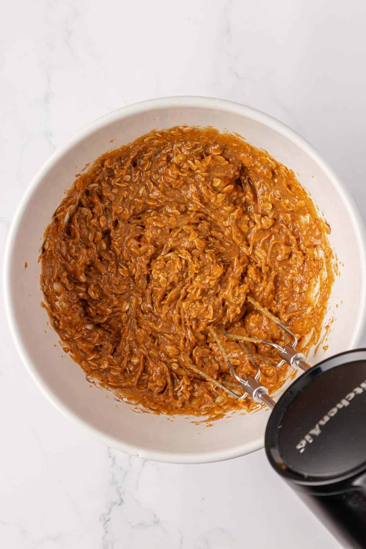 gluten free cookie batter mixed together