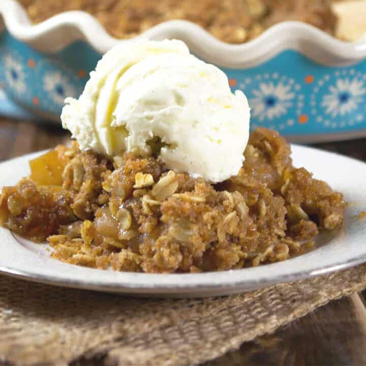 Best Vegan Apple Crisp-image