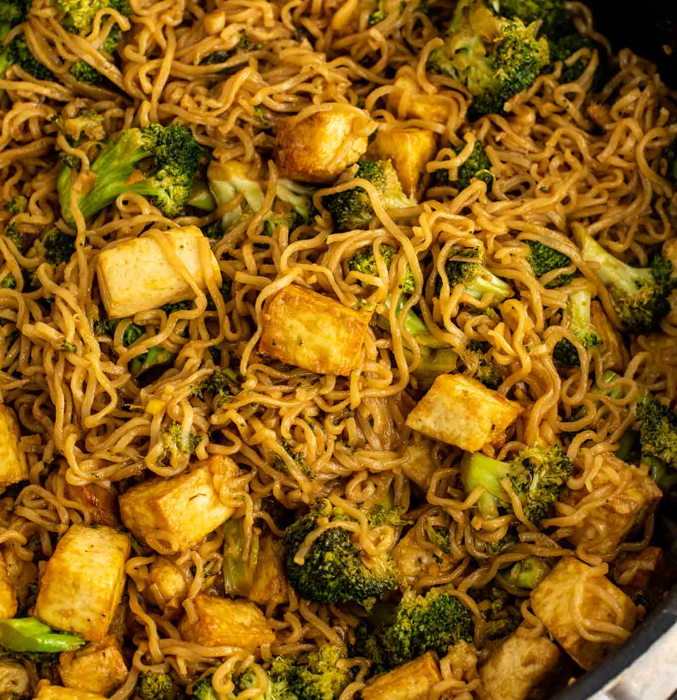 tofu, broccoli, and cooked ramen noodles