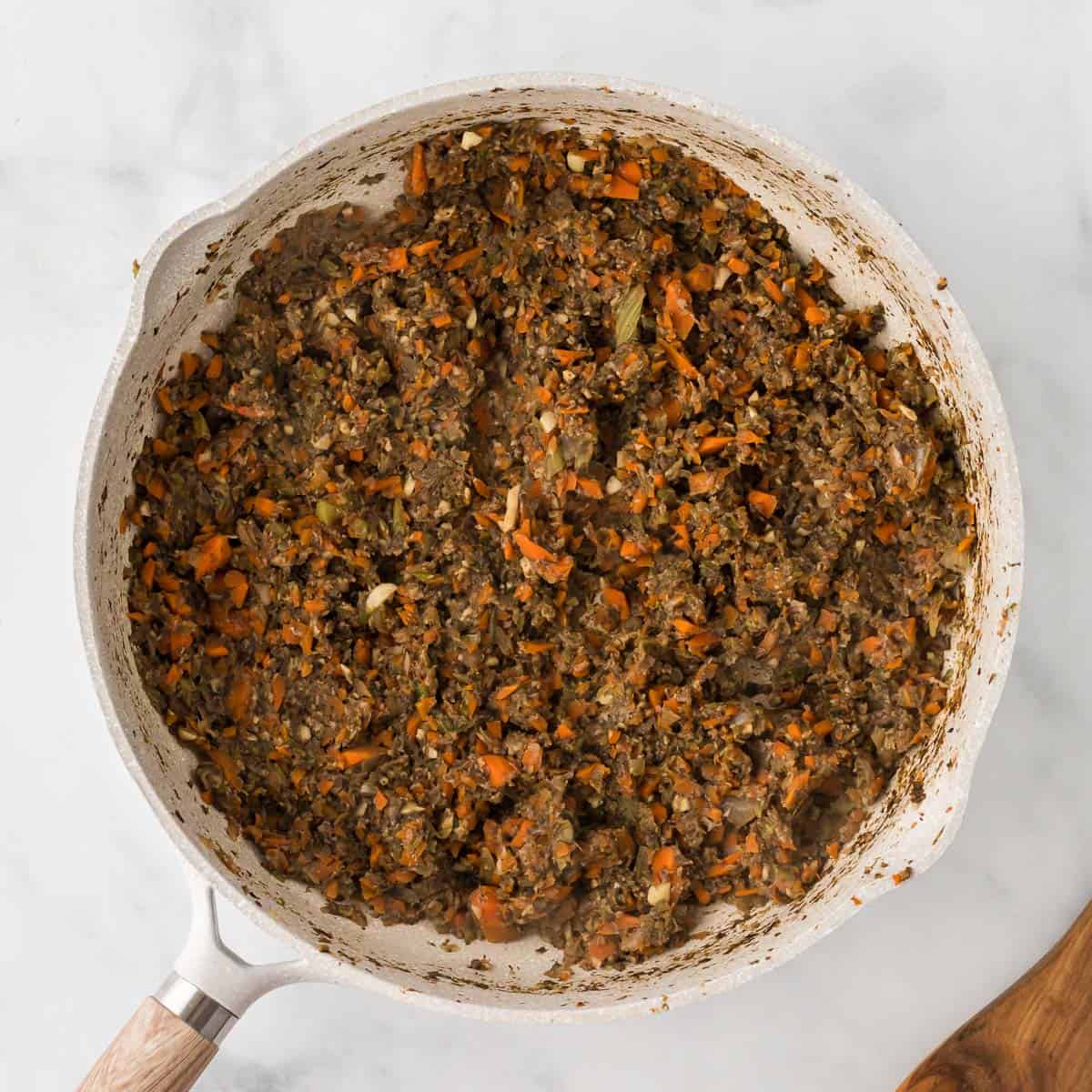 cooked bolognese vegetable "meat" in the skillet