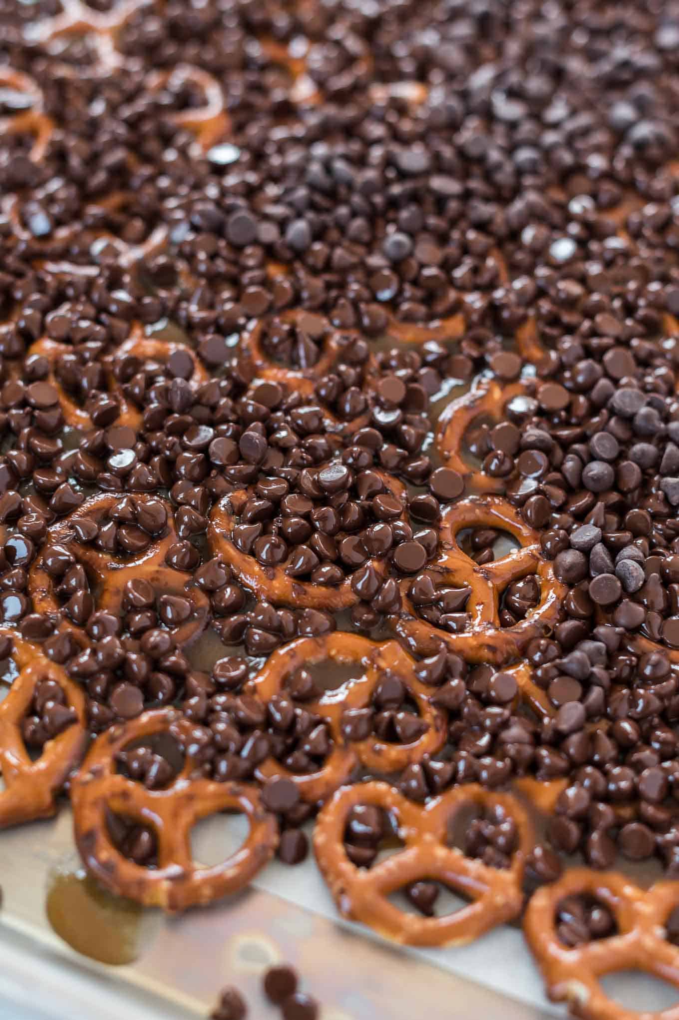 pretzels covered in chocolate chips on top