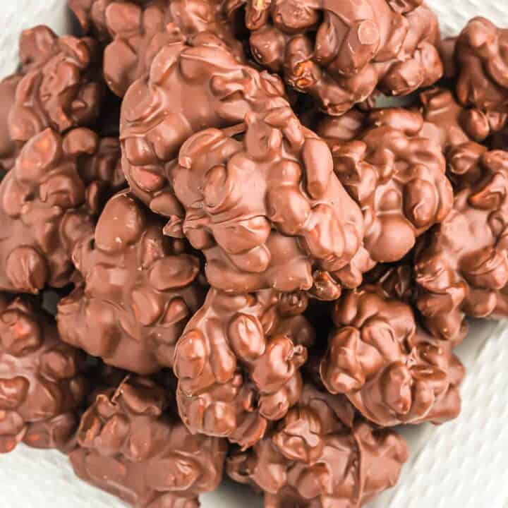 peanut clusters made in the crock pot