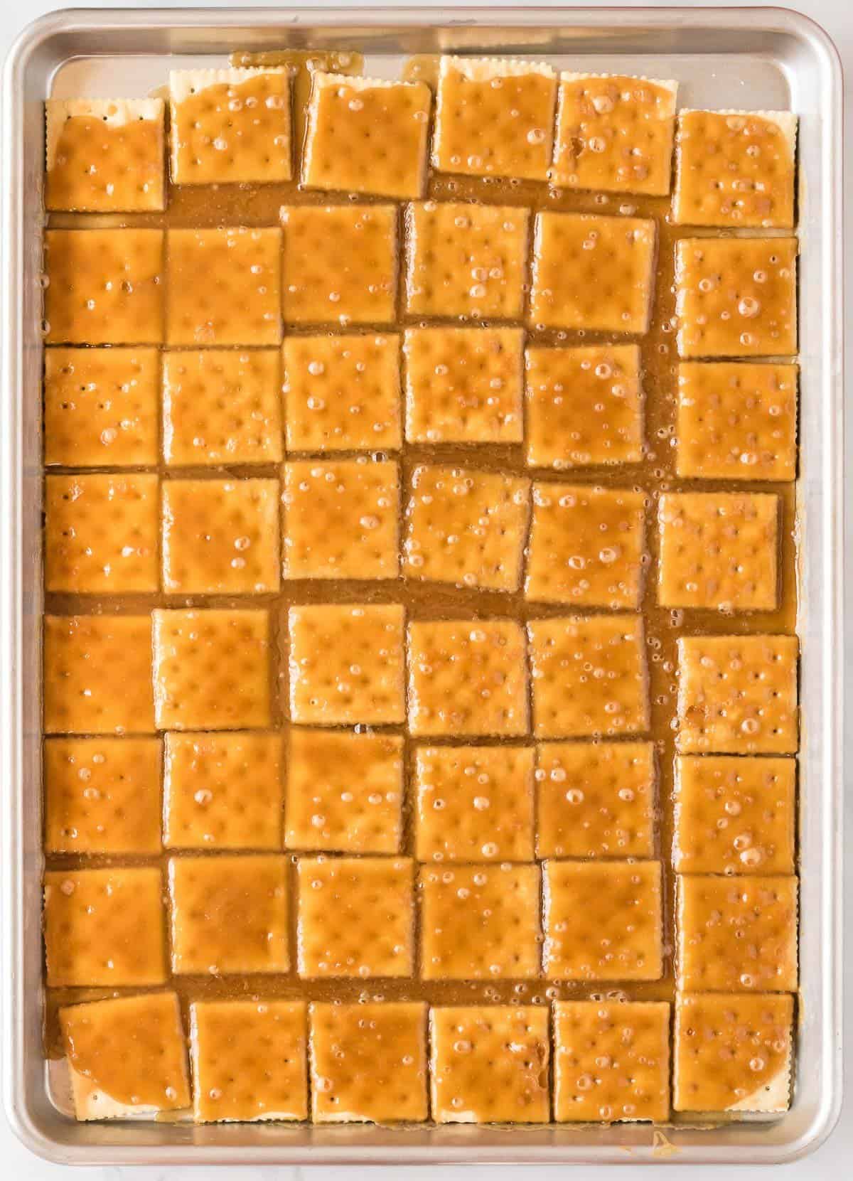 saltines covered in toffee