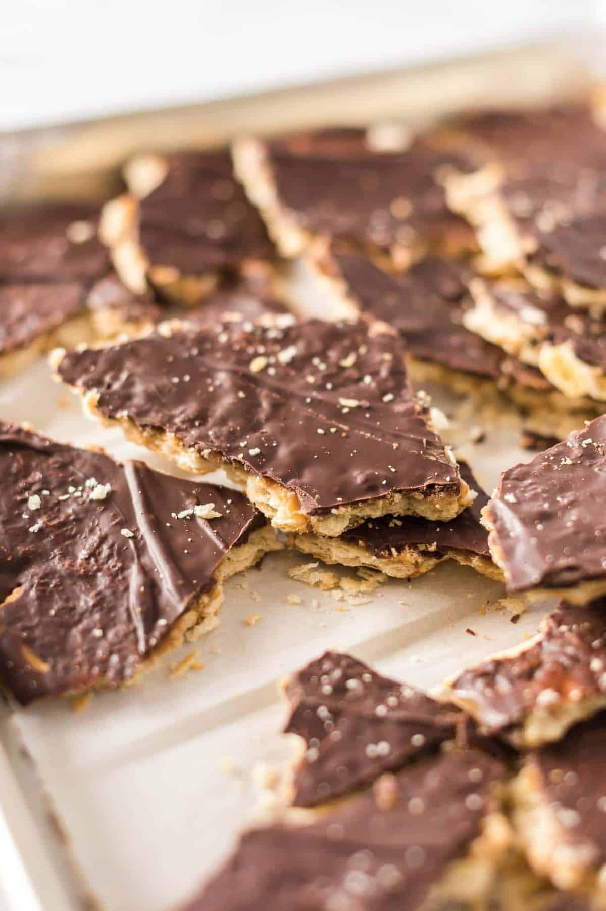 ritz toffee on a baking sheet