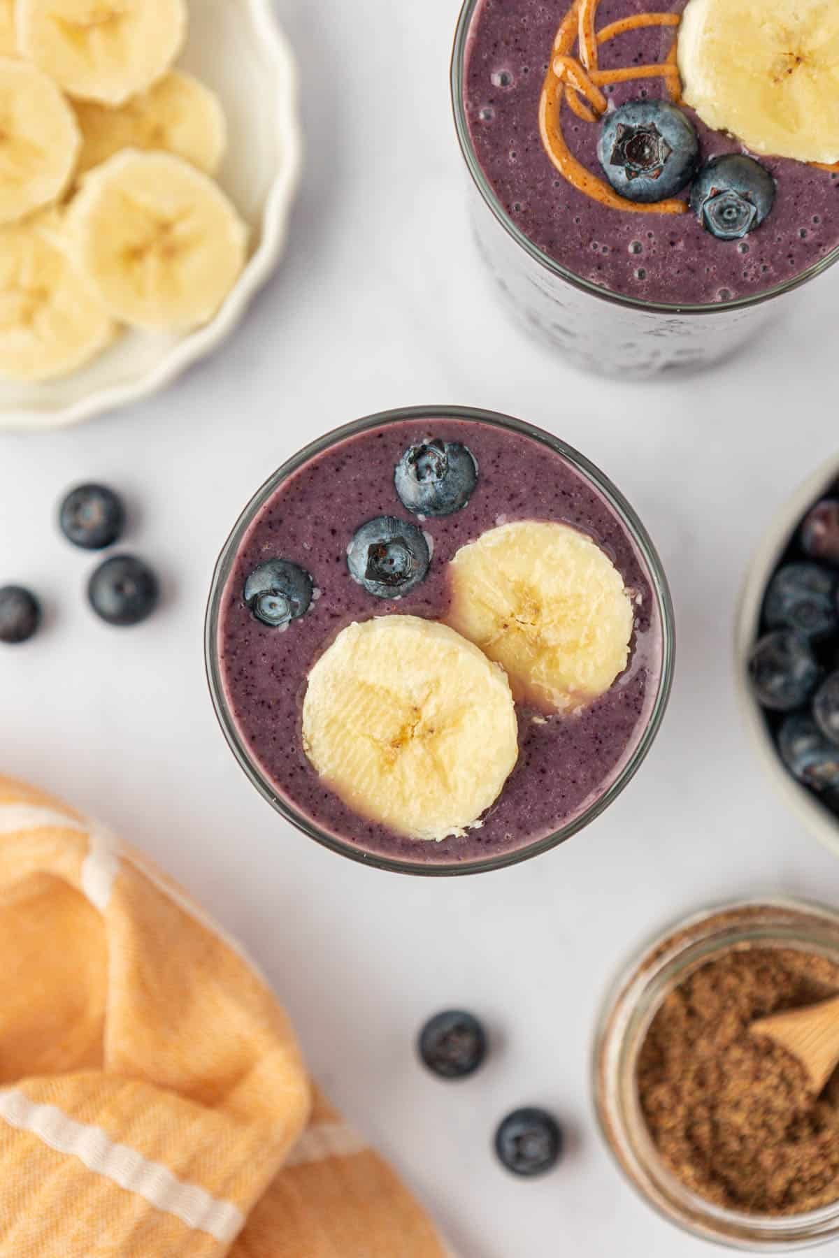 blueberry banana smoothie
