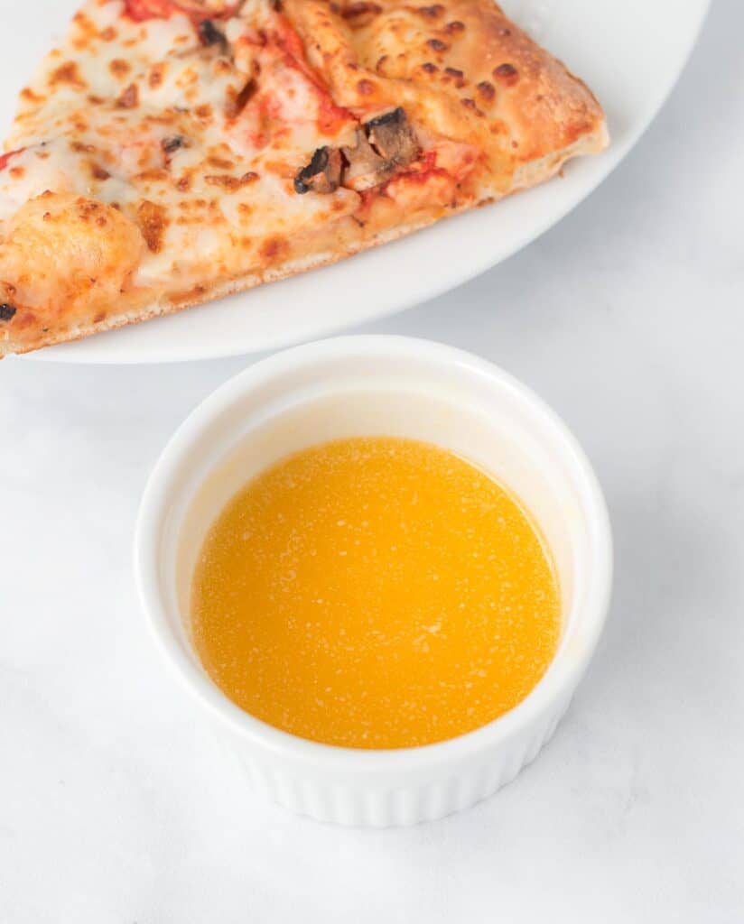 Best Papa John's Garlic Sauce Recipe - CopyKat Recipes