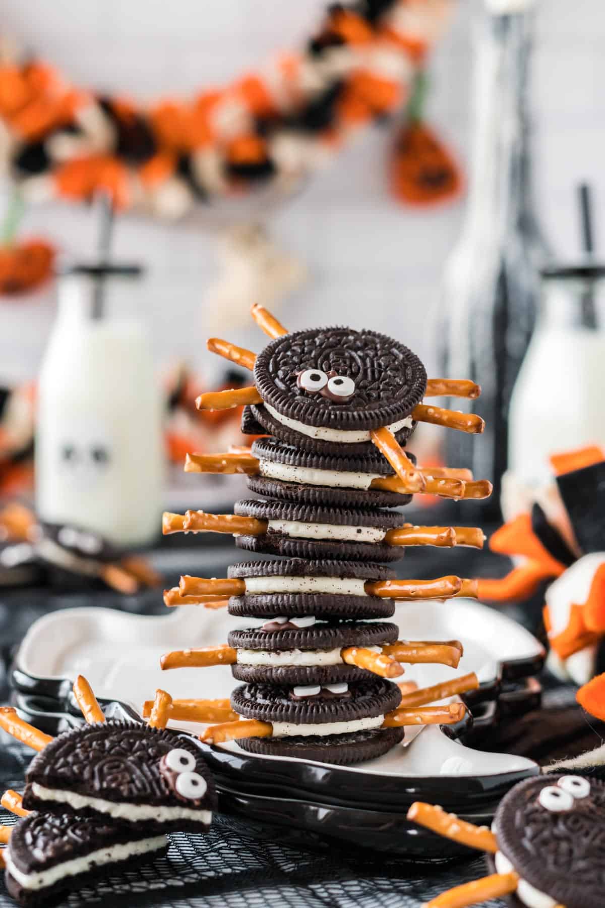 oreo spiders stacked