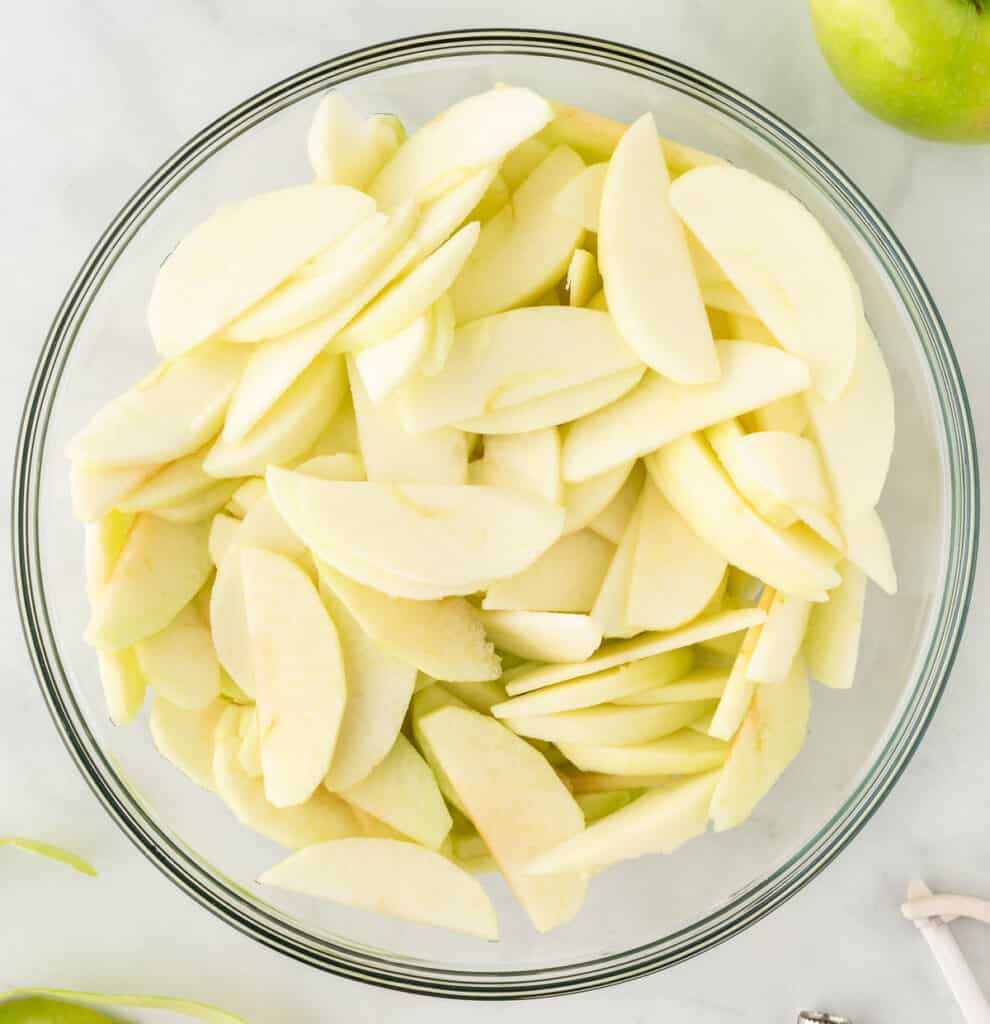 sliced apples in a bowl