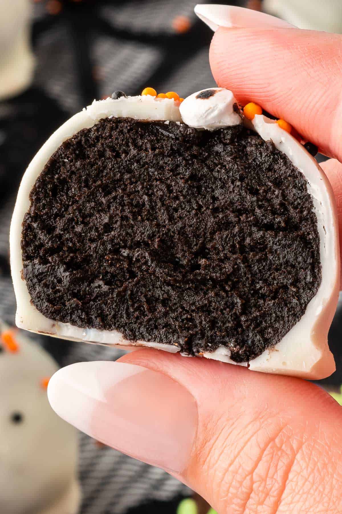 oreo ball cut open to show the inside