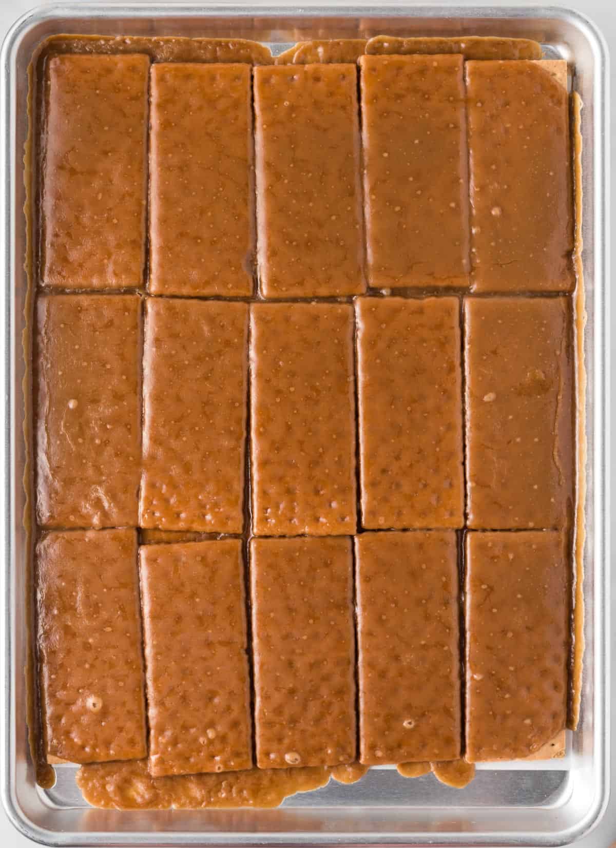 graham crackers after baking with toffee
