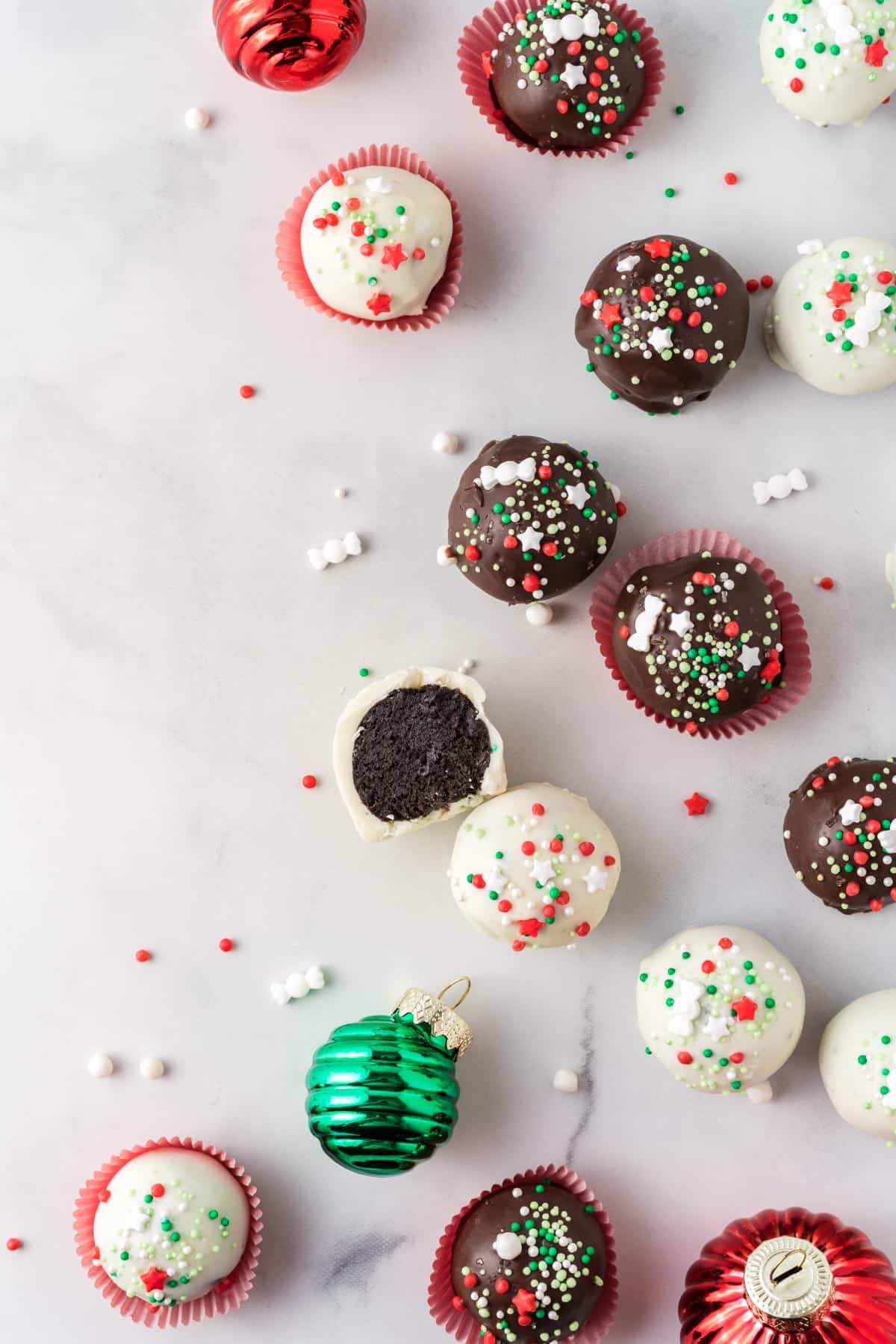 Christmas oreo balls