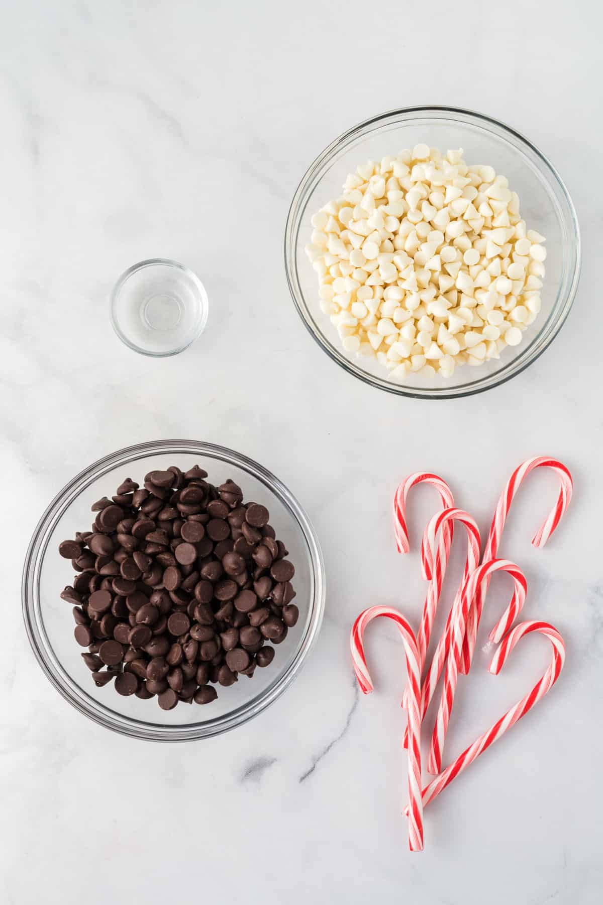 ingredients needed to make chocolate peppermint bark
