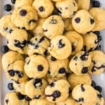 blueberry mini muffins