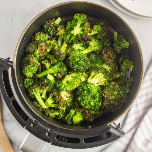 How Long Do You Cook Broccoli in an Air Fryer: Perfect Crispy Tips