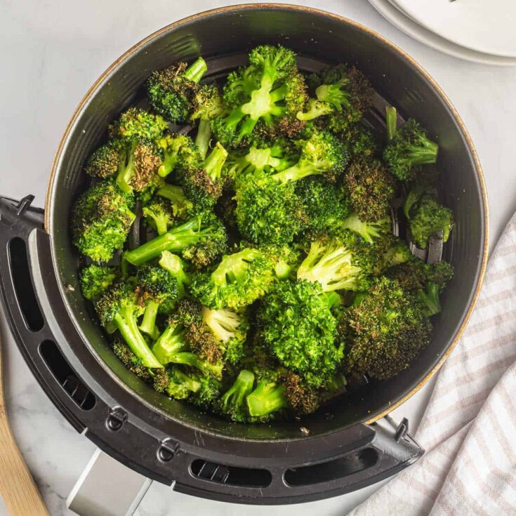 air fried broccoli in the air fryer