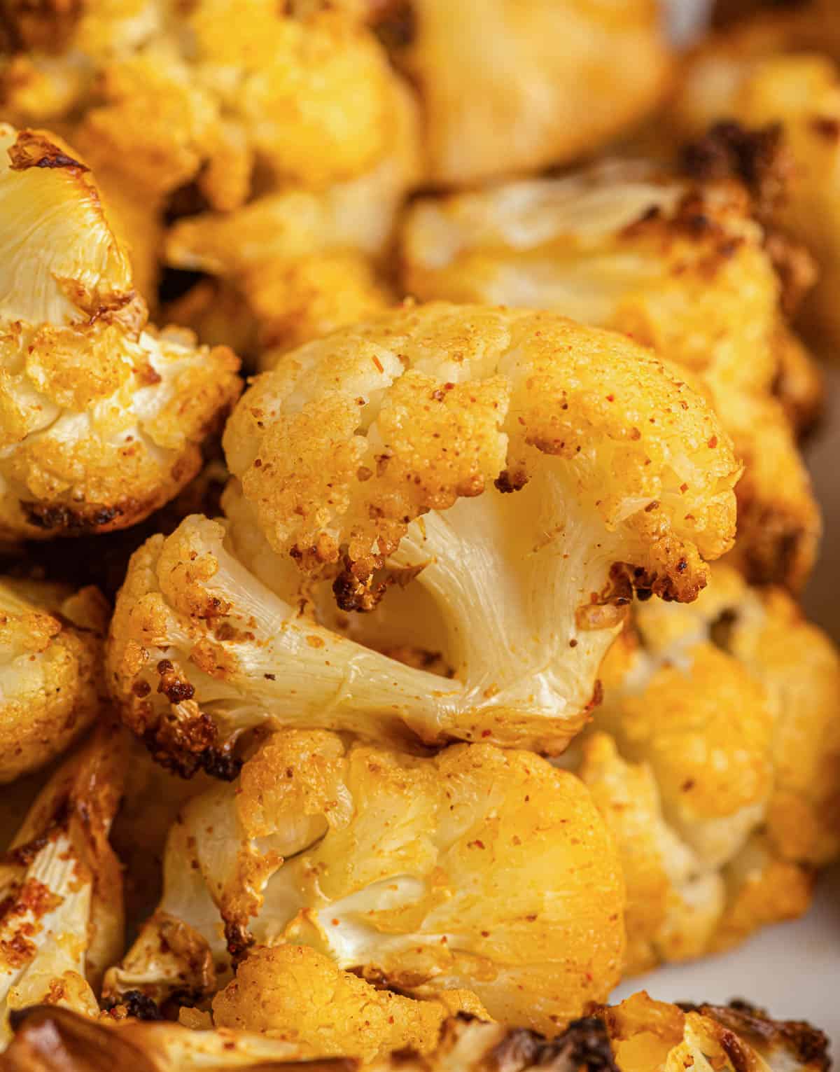 close up texture of an air fryer cauliflower floret