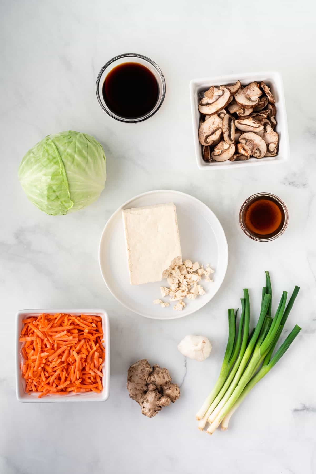 ingredients needed to make vegetarian egg roll in a bowl